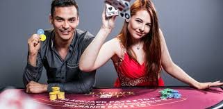 Link parlay live dealer blackjack table with croupier broadcast